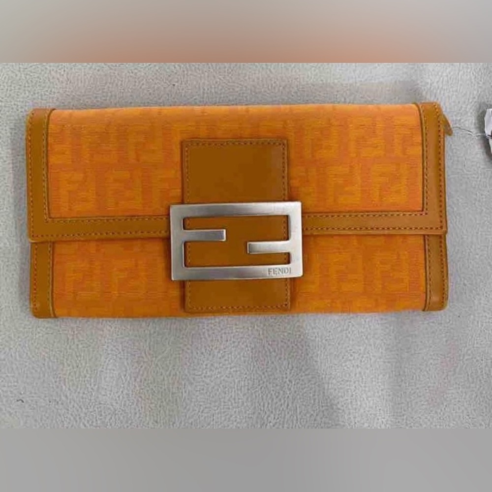 Fendi long wallet